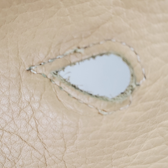 DKNY crossbody bag - Picture 8 of 8